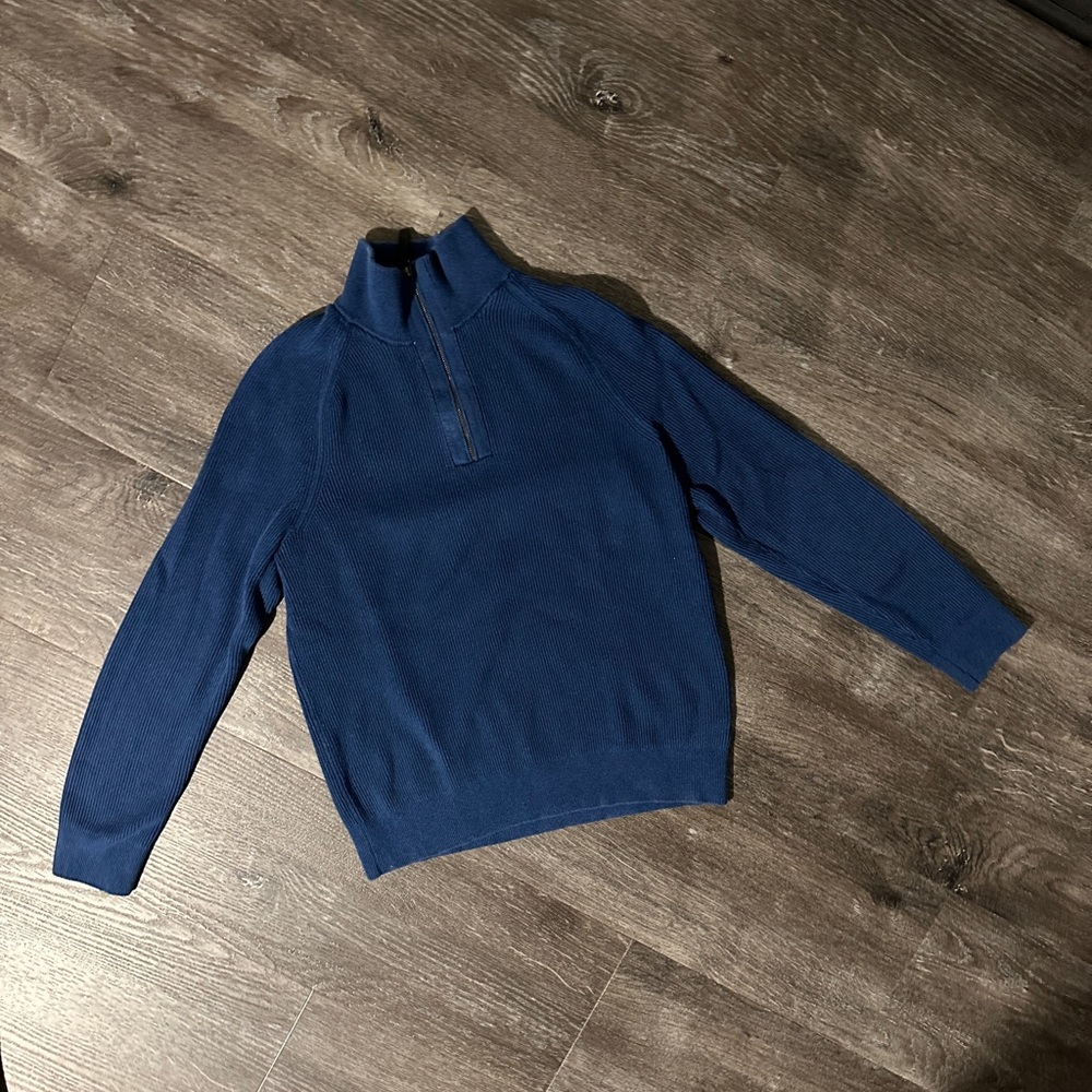 Banana Republic Men’s sweater